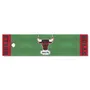 Fan Mats Nba Retro Chicago Bulls Putting Green Mat - 1.5Ft. X 6Ft.