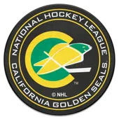 Fan Mats Nhlretro California Golden Seals Hockey Puck Rug - 27In. Diameter